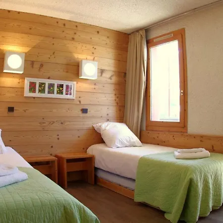 Divisible Avec Balcon Et Casier A Skis - 4 Pers. Hameau De Creve-coeur, - Fr-1-291-748